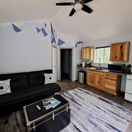 Talkeetna Fireweed Cabin 2 Экстерьер фото